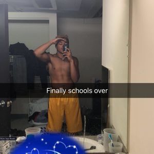 Meet your Posher, Sebastian